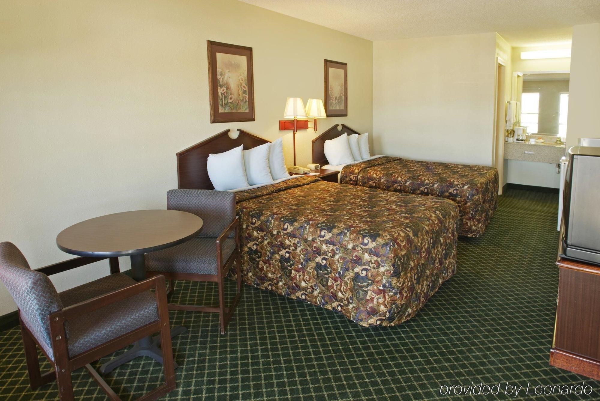 Days Inn By Wyndham Alma Pokoj fotografie