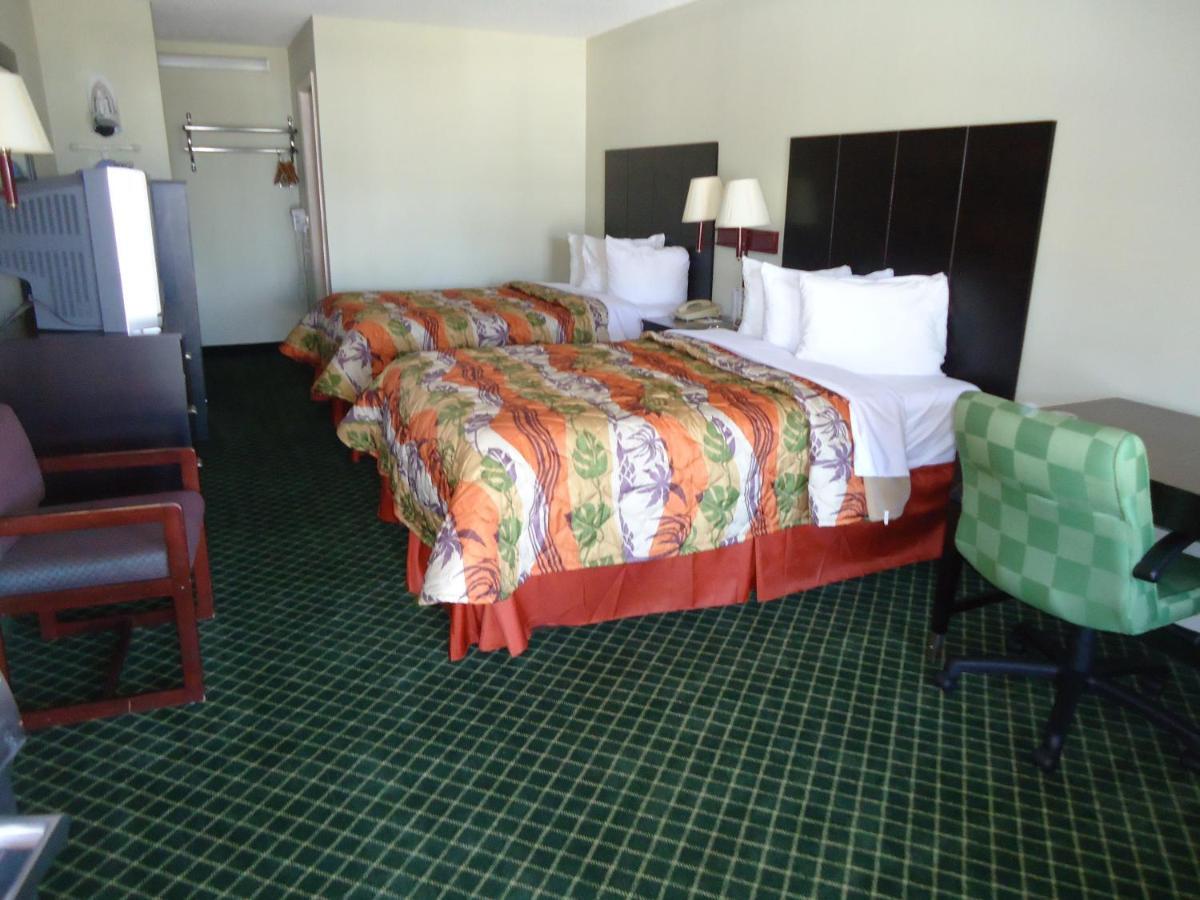 Days Inn By Wyndham Alma Pokoj fotografie